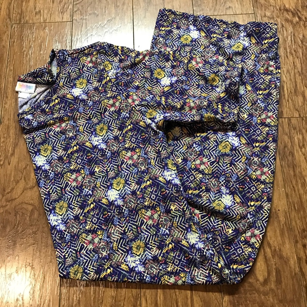 LuLaRoe Julia Floral Feather